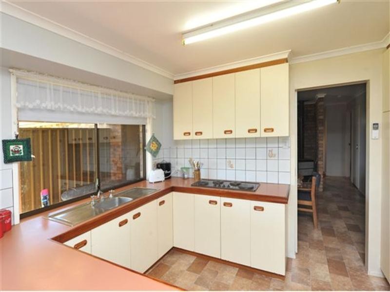 16 Crosby Street, Darling Heights QLD 4350