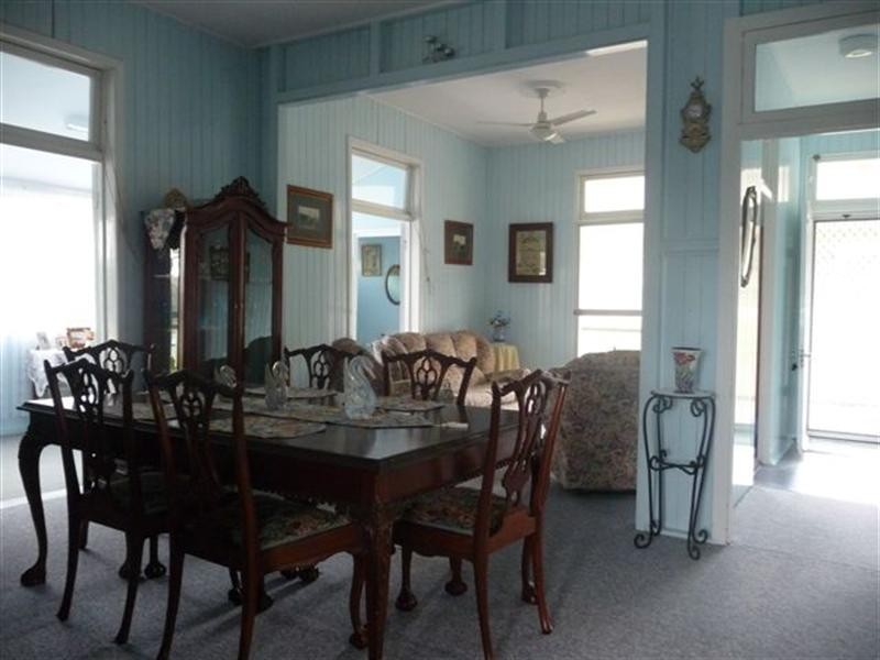 2 Kate Court, Withcott QLD 4352