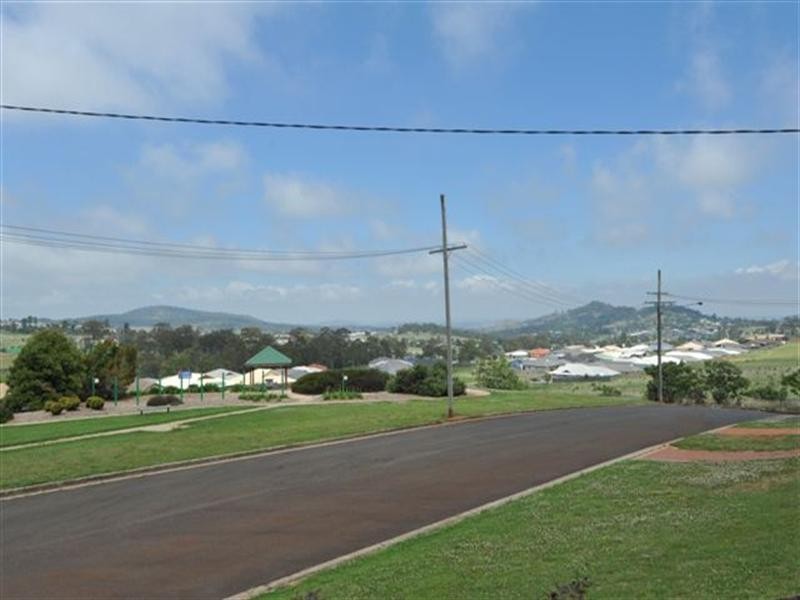 19 Elizabeth Kenny Court, Harristown QLD 4350