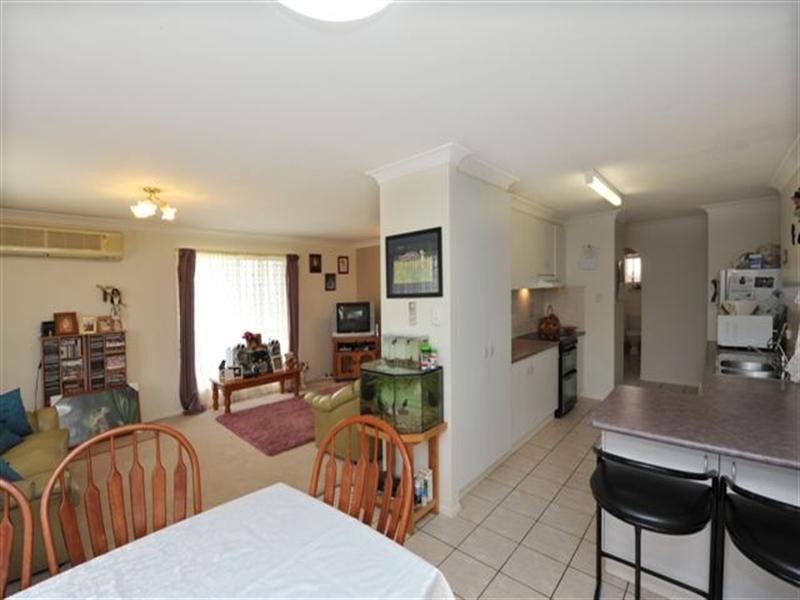 19 Elizabeth Kenny Court, Harristown QLD 4350