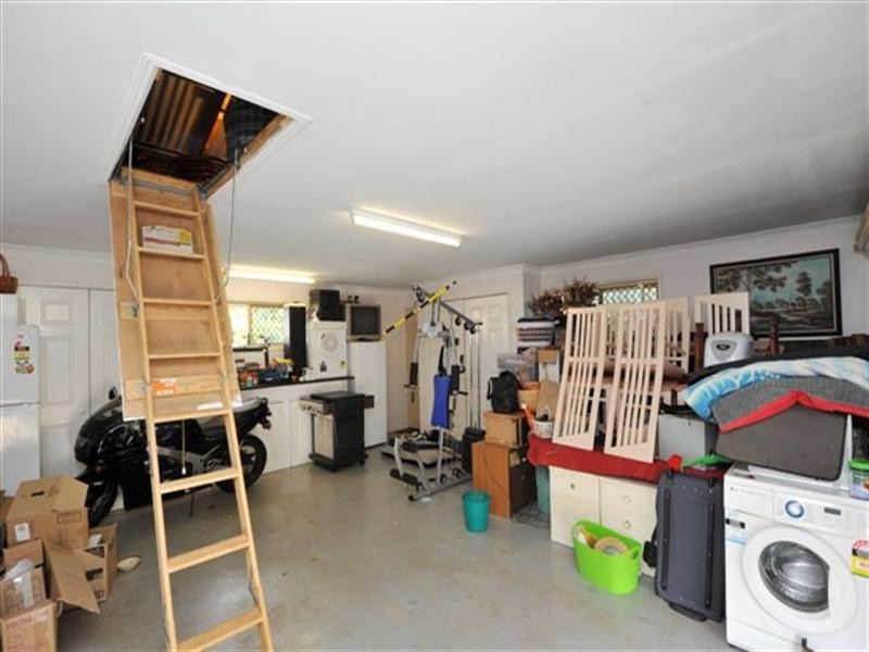 19 Elizabeth Kenny Court, Harristown QLD 4350