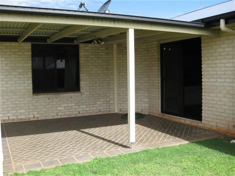 157 Rowbotham Street, Rangeville QLD 4350