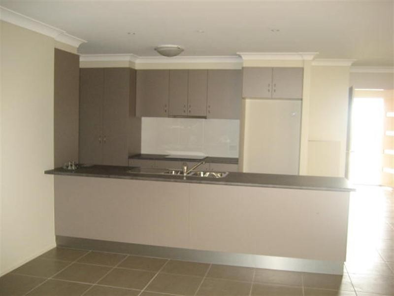 4 Bronzewing Drive, Highfields QLD 4352