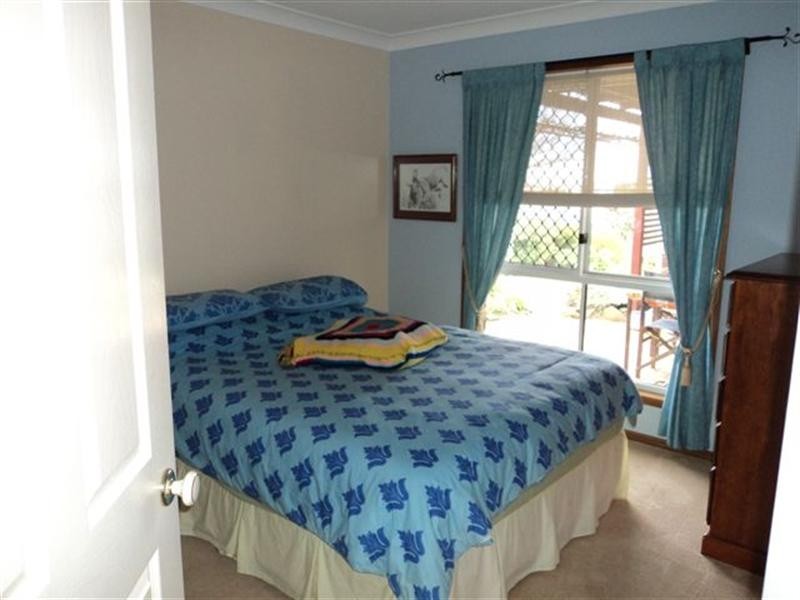 10 Bernborough Court, Glenvale QLD 4350