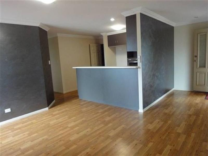 1/27 Devine Street, Harristown QLD 4350