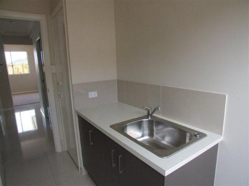 261a Geddes Street, Centenary Heights QLD 4350