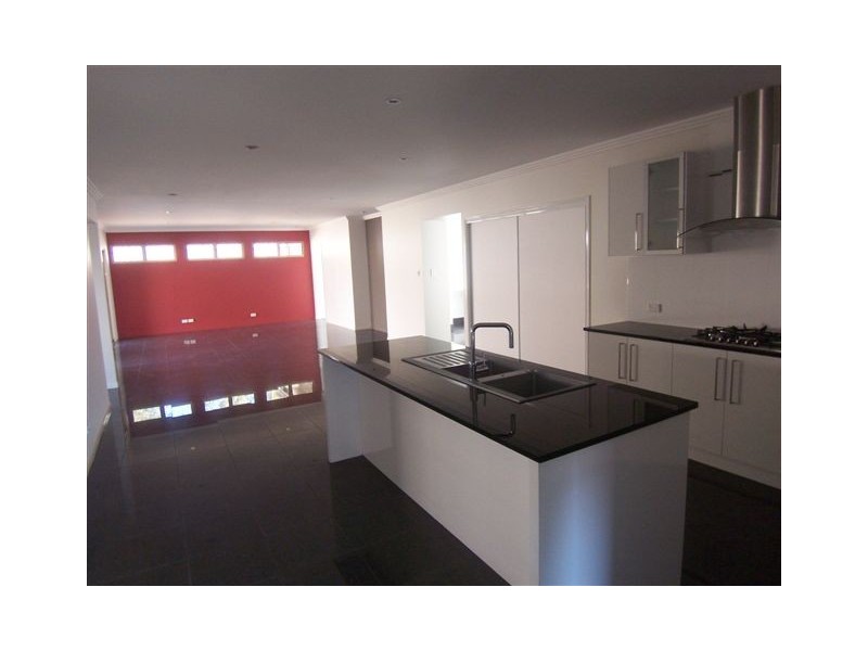 18 Rosella Street, Rangeville QLD 4350