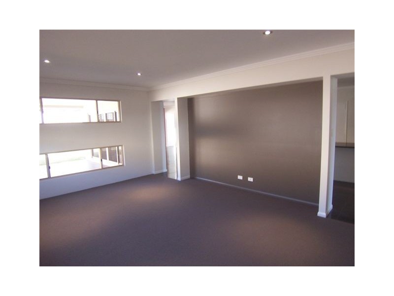 18 Rosella Street, Rangeville QLD 4350