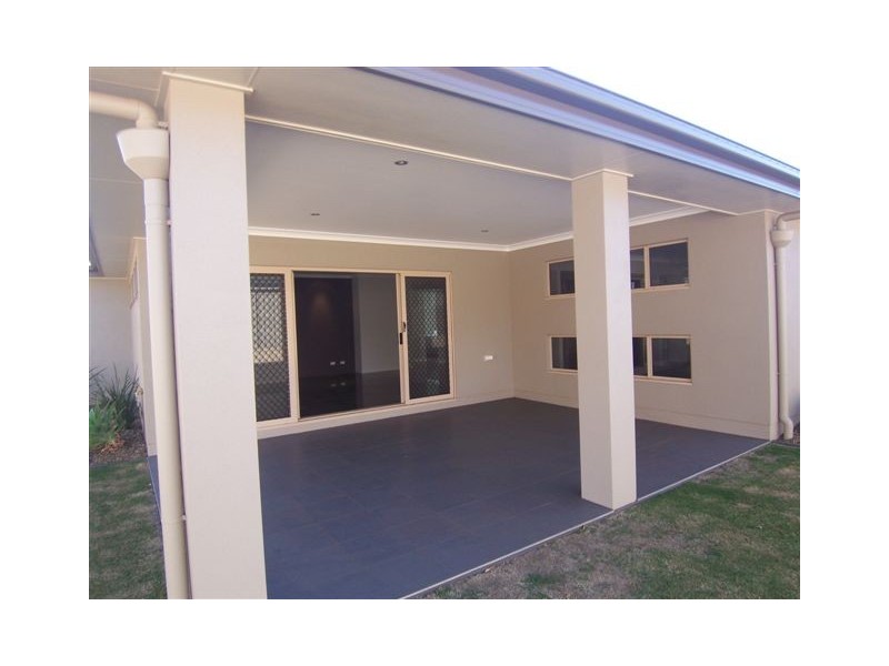 18 Rosella Street, Rangeville QLD 4350
