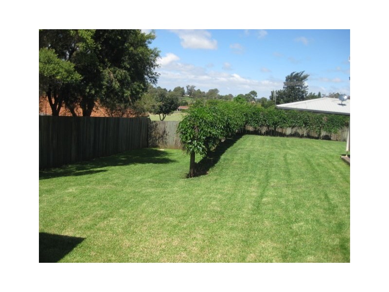 14 Watervale Street, Wilsonton QLD 4350