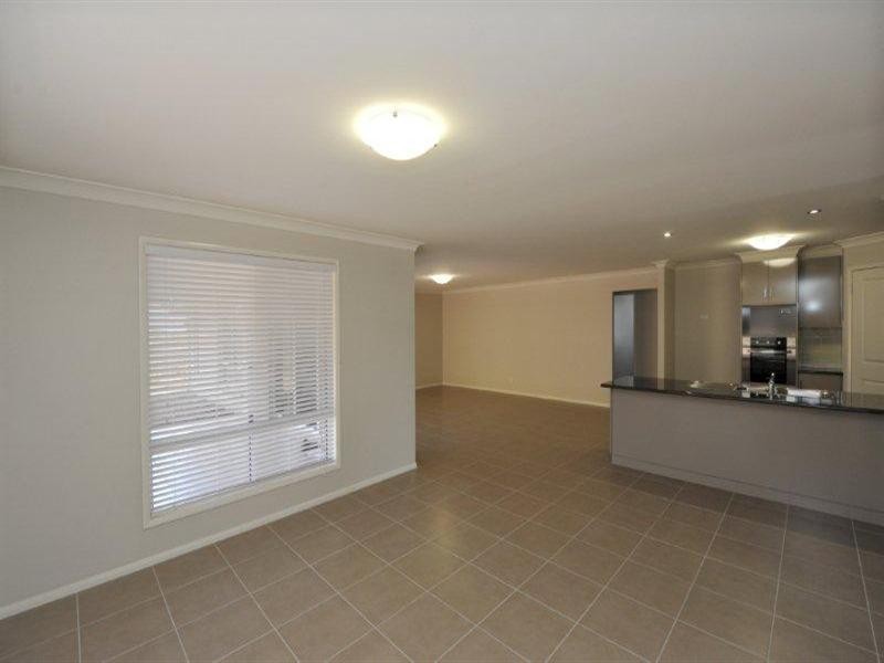 21 Rubie Court, Westbrook QLD 4350