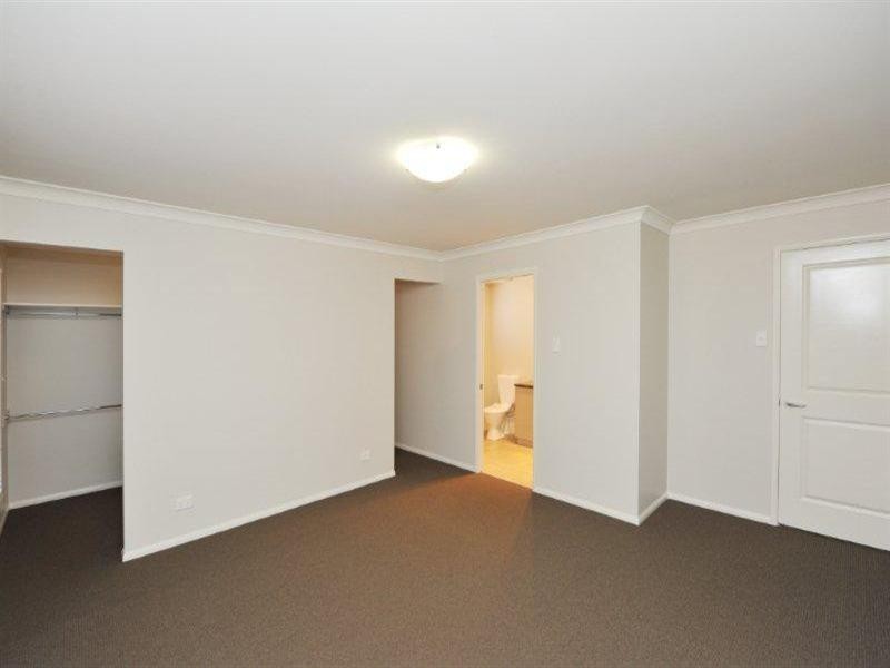 21 Rubie Court, Westbrook QLD 4350