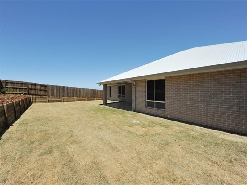 21 Rubie Court, Westbrook QLD 4350