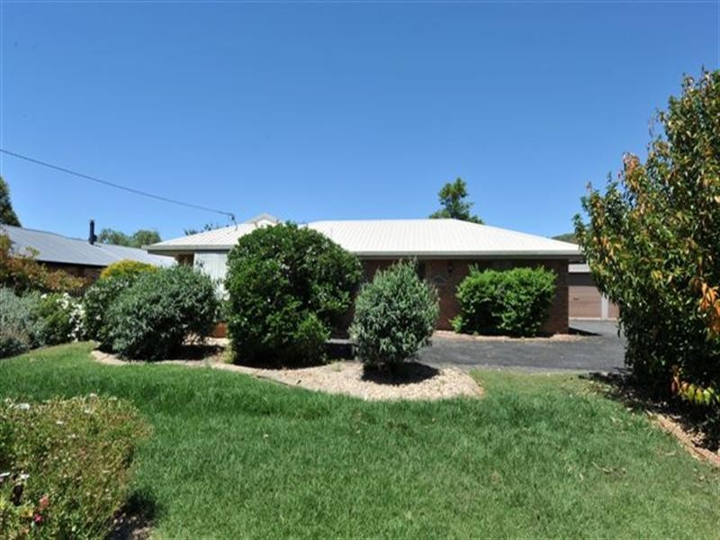 13 Gulligal Street, Kingsthorpe QLD 4400