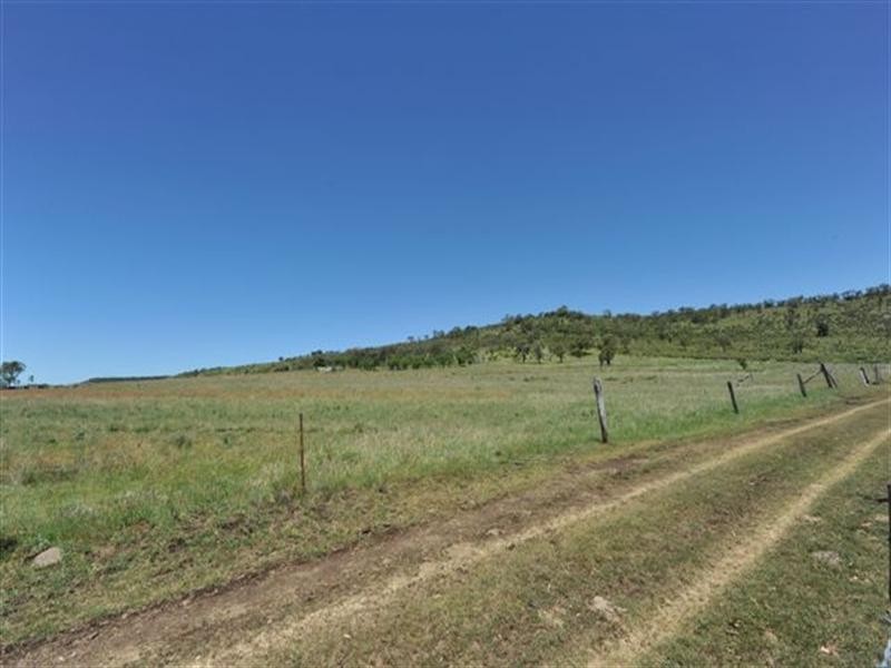 13 Gulligal Street, Kingsthorpe QLD 4400