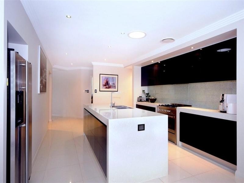 9 Bonville Court, Middle Ridge QLD 4350