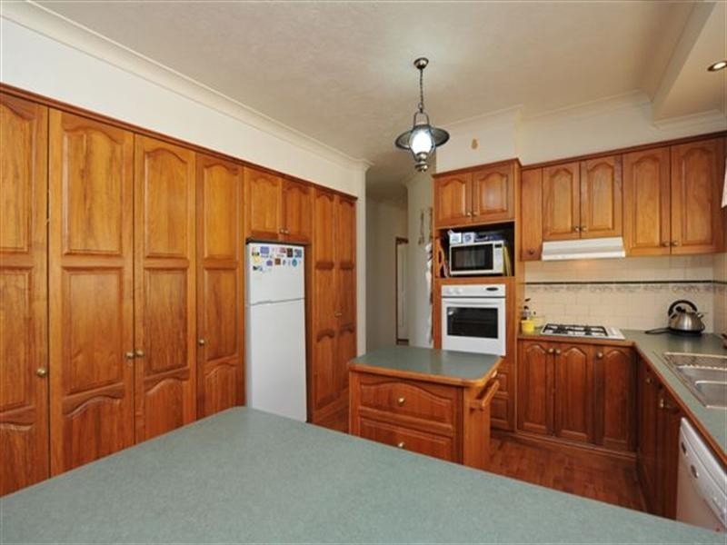 15 Darel Street, Kingsthorpe QLD 4400