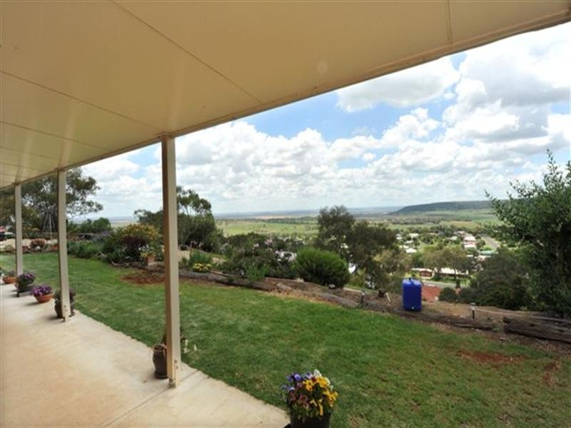 15 Darel Street, Kingsthorpe QLD 4400