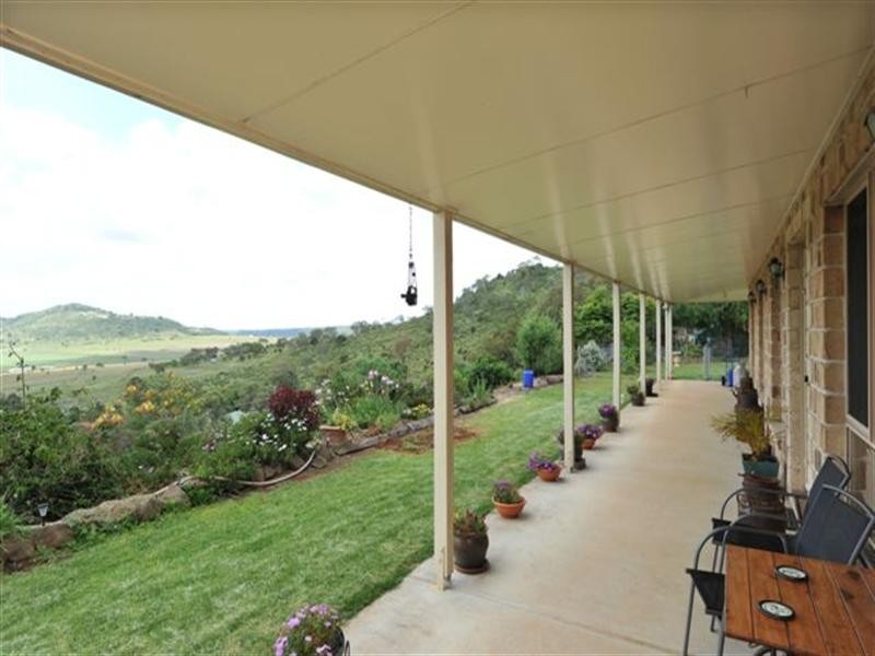 15 Darel Street, Kingsthorpe QLD 4400