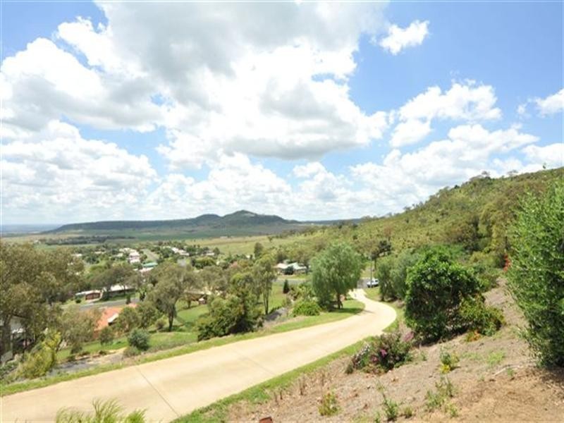 15 Darel Street, Kingsthorpe QLD 4400