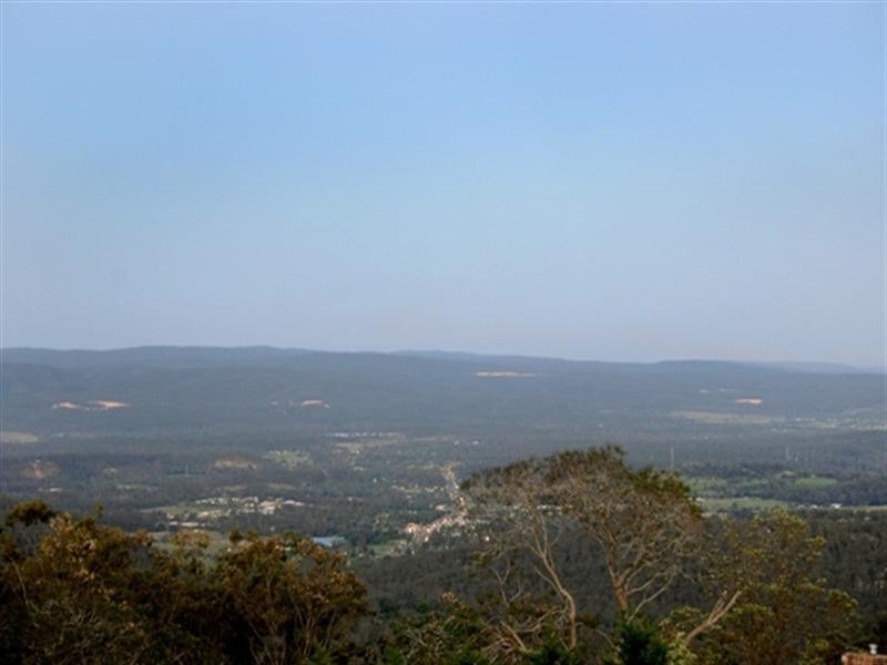 3 James Street, Redwood QLD 4350