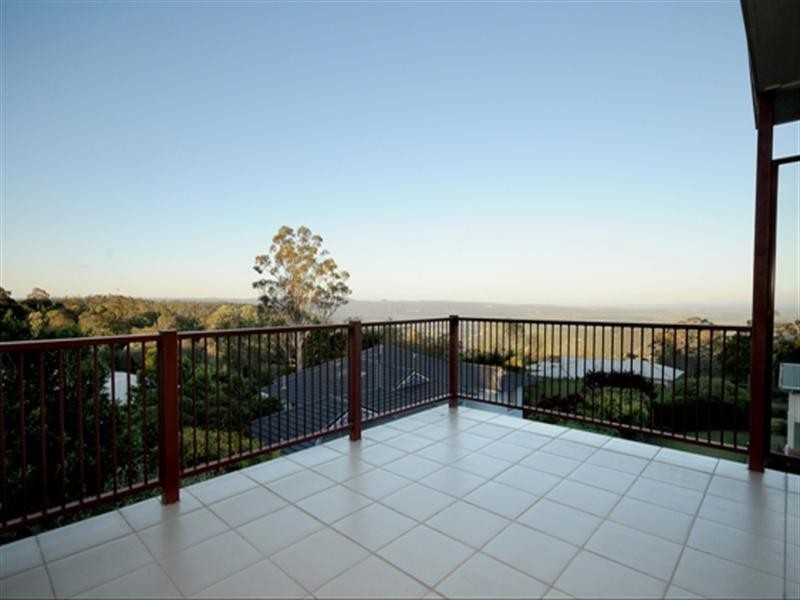 3 James Street, Redwood QLD 4350