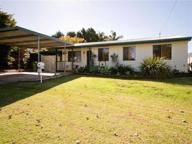 21 Seppelt Street, Wilsonton Heights QLD 4350