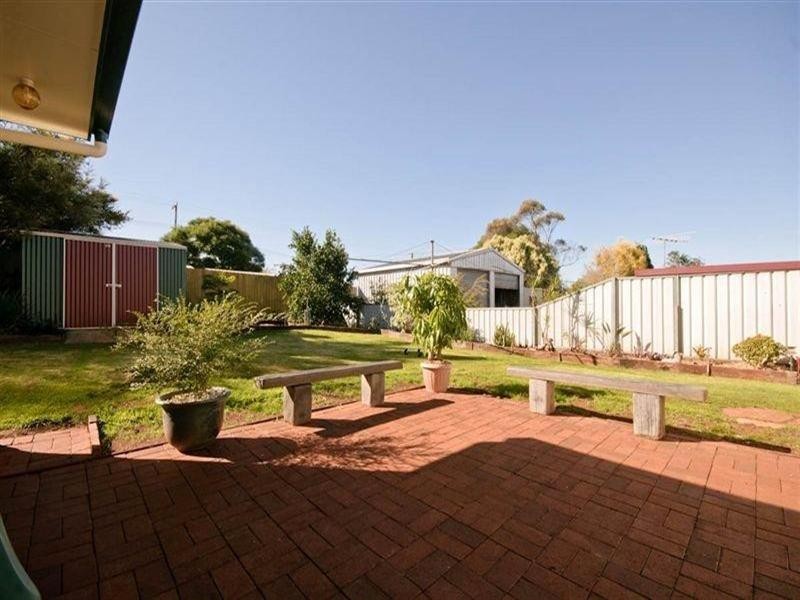 21 Seppelt Street, Wilsonton Heights QLD 4350