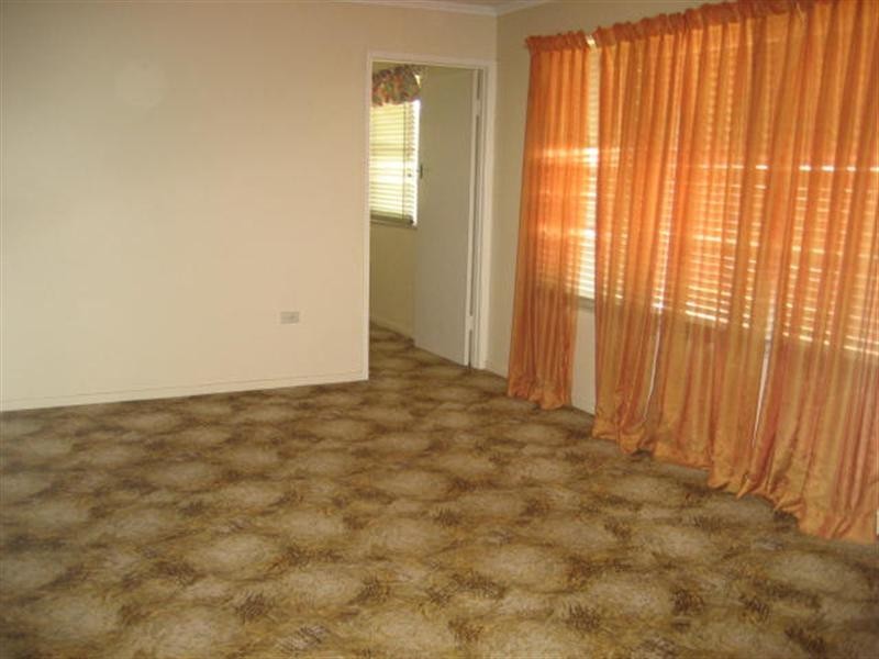367 West Street, Harristown QLD 4350