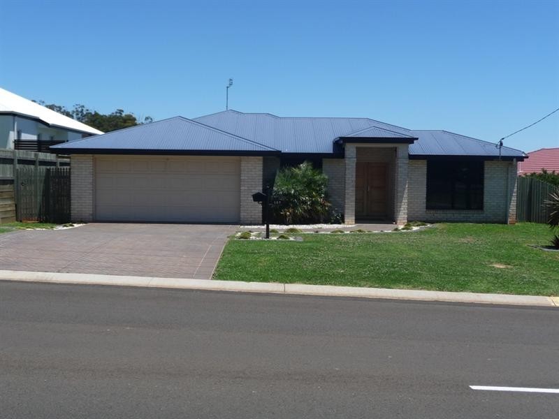 157 Rowbotham Street, Rangeville QLD 4350