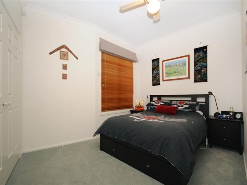 6 Harvey Road, Glenvale QLD 4350