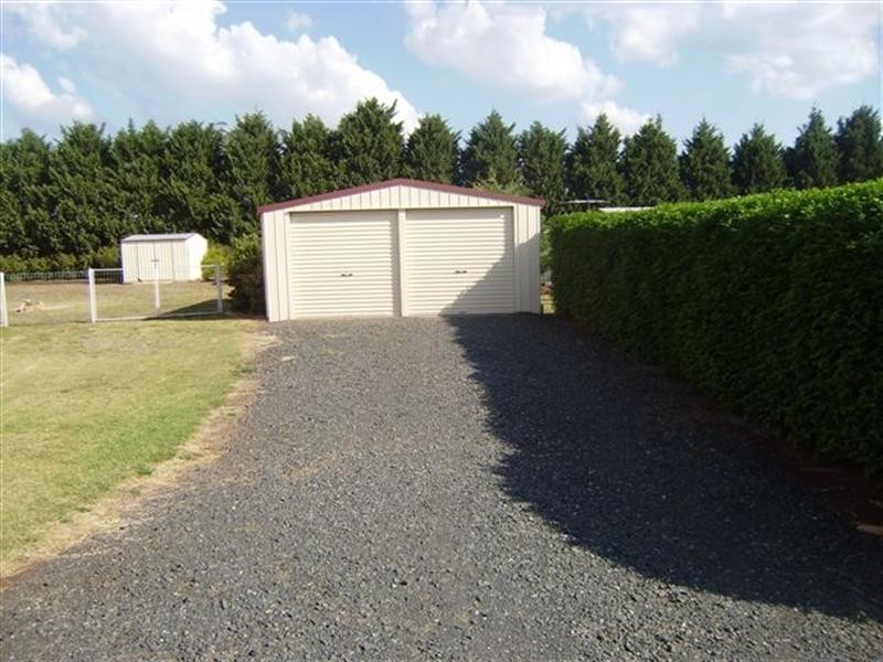 24 Fairview Crescent, Highfields QLD 4352