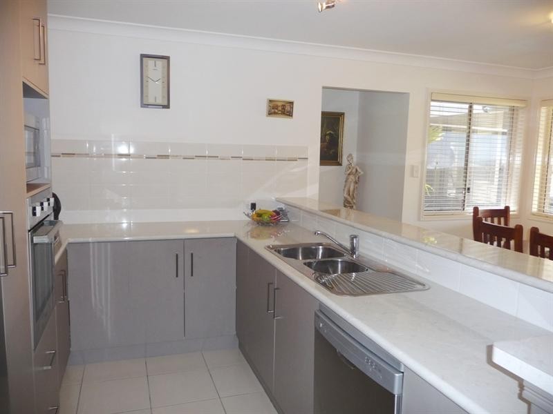 71 Whitman Street, Westbrook QLD 4350