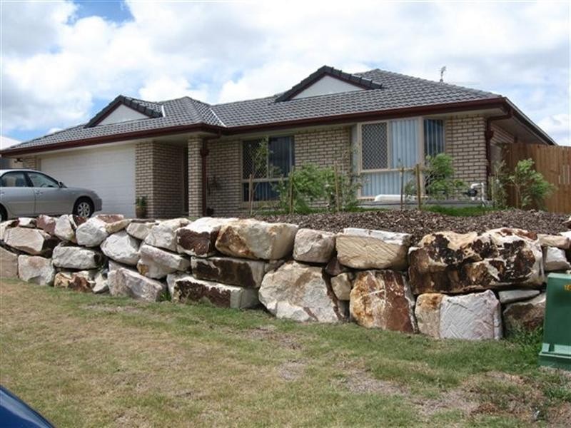 30 Wareena Crescent, Glenvale QLD 4350