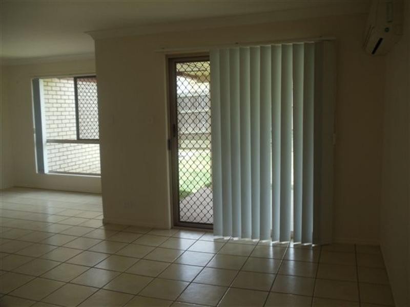 30 Wareena Crescent, Glenvale QLD 4350