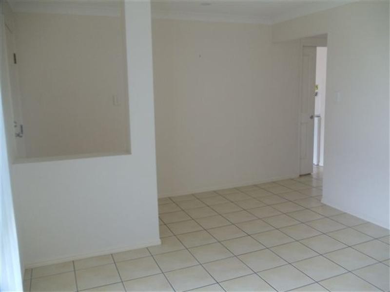 30 Wareena Crescent, Glenvale QLD 4350