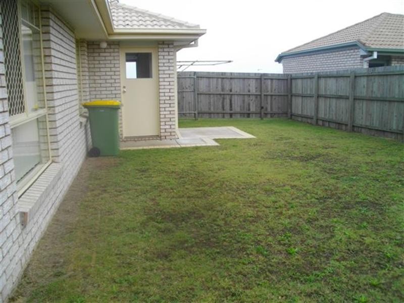 22 Wareena Crescent, Glenvale QLD 4350