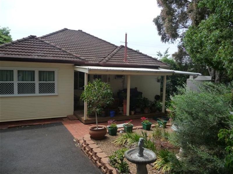 3 Beelbee Street, Harristown QLD 4350