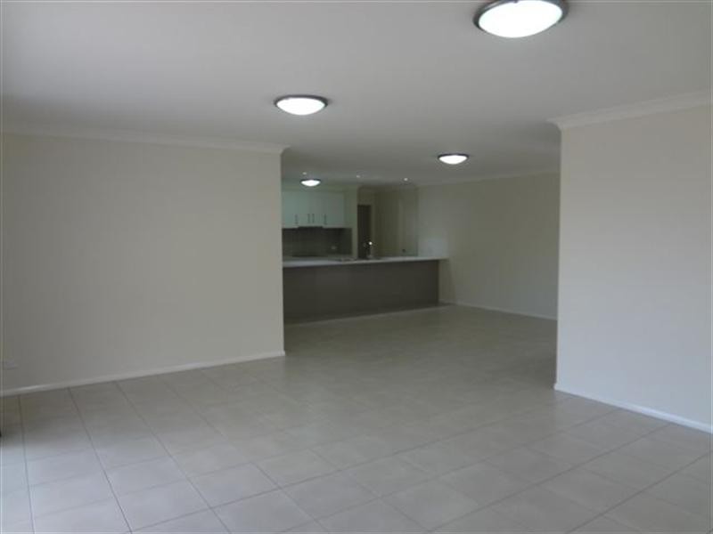 47 Sommariva Street, Westbrook QLD 4350