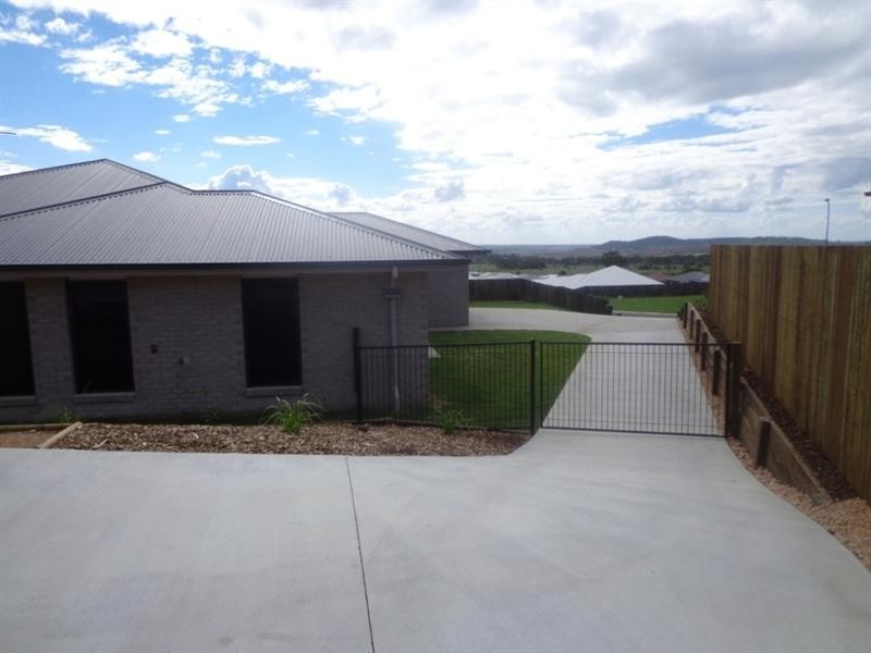 47 Sommariva Street, Westbrook QLD 4350