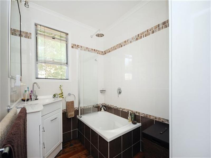 16 Teesdale Avenue, Newtown Via, Newtown QLD 4350