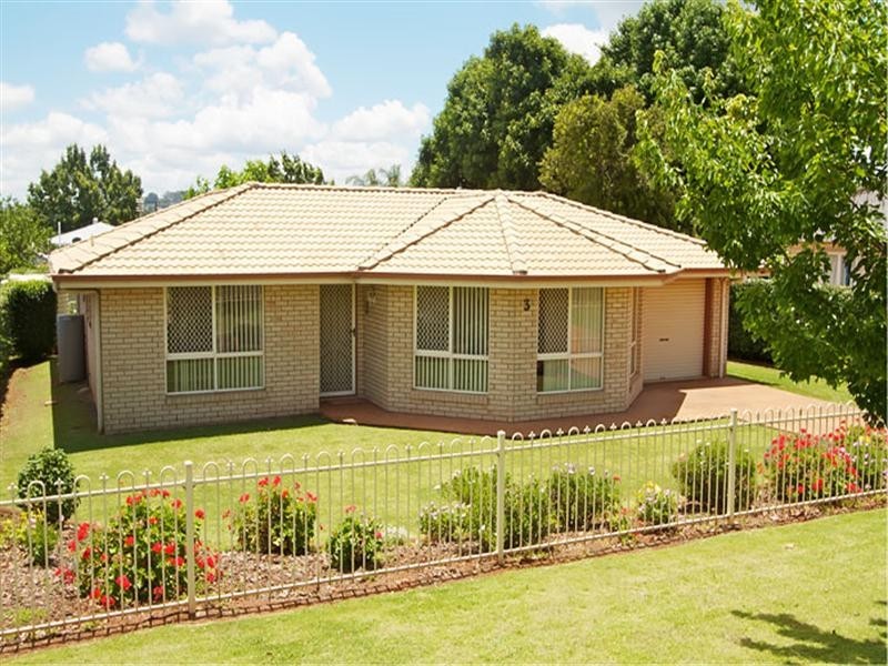 3 Eton Street, East Toowoomba QLD 4350