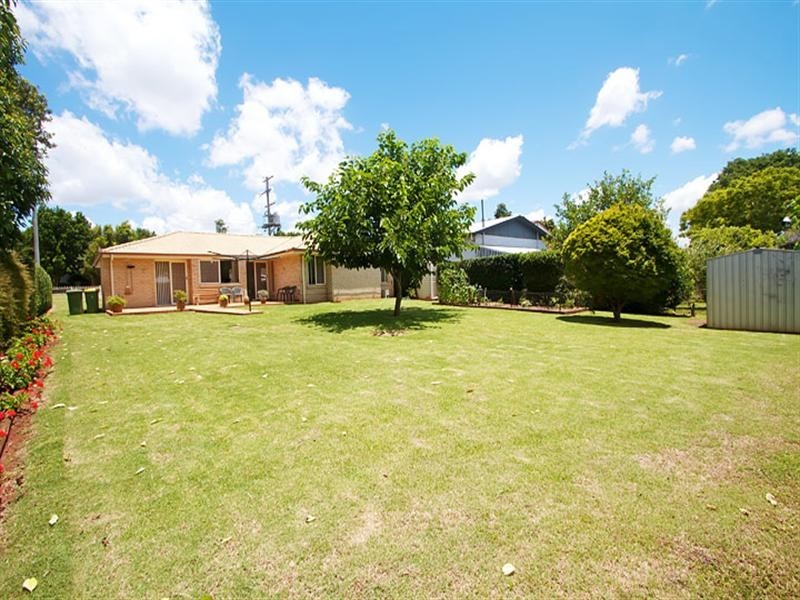 3 Eton Street, East Toowoomba QLD 4350