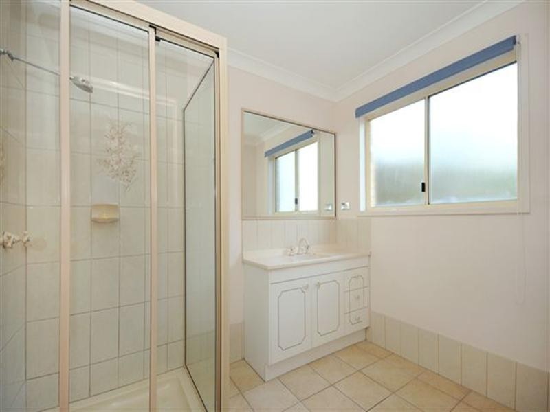 40 Valley View Drive, Meringandan West QLD 4352
