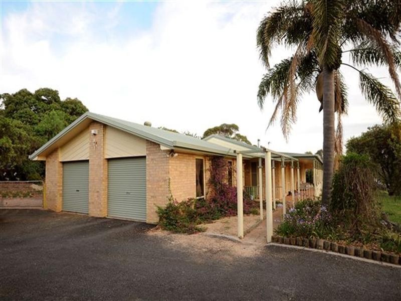 40 Valley View Drive, Meringandan West QLD 4352