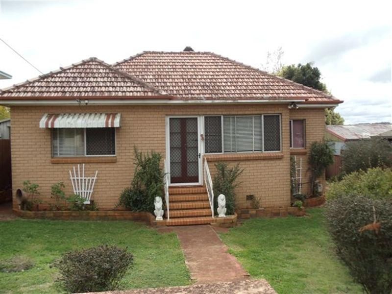 65 Stephen Street, Harristown QLD 4350