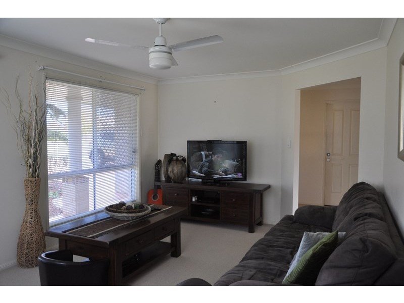 9 Chelwyn Street, Middle Ridge QLD 4350