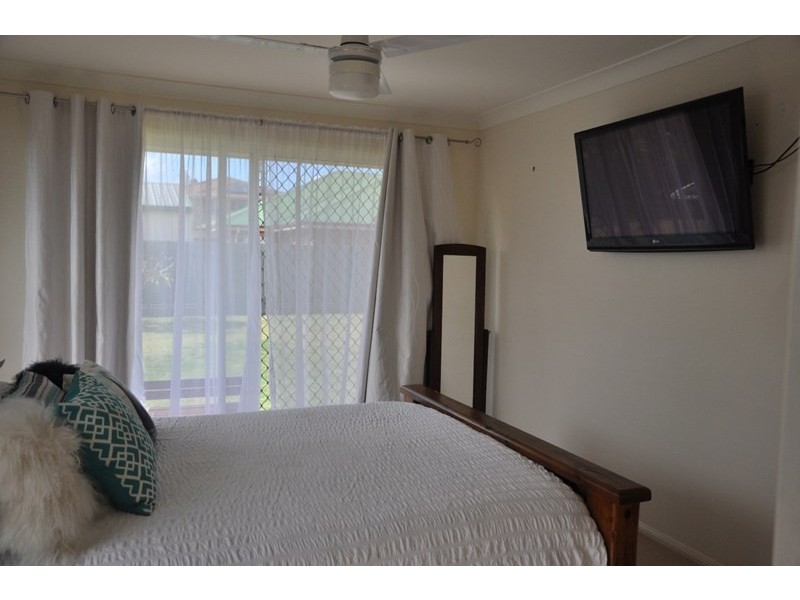 9 Chelwyn Street, Middle Ridge QLD 4350