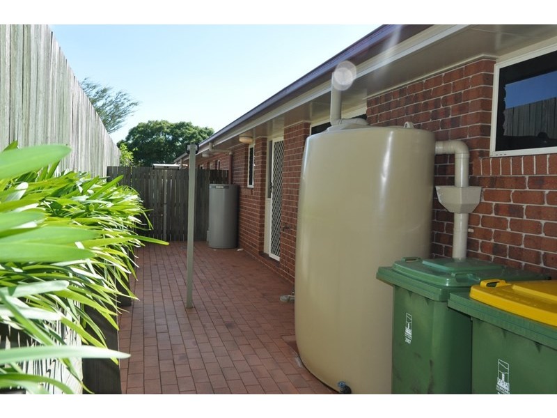 4/6 Victory Street, Newtown QLD 4350