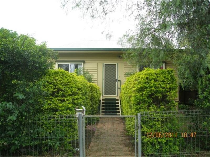 273 Alderley Street, Centenary Heights QLD 4350